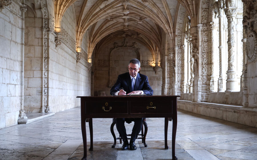O novo Presidente da República ameaçou vetar o diploma se chegar a Belém tal como está.