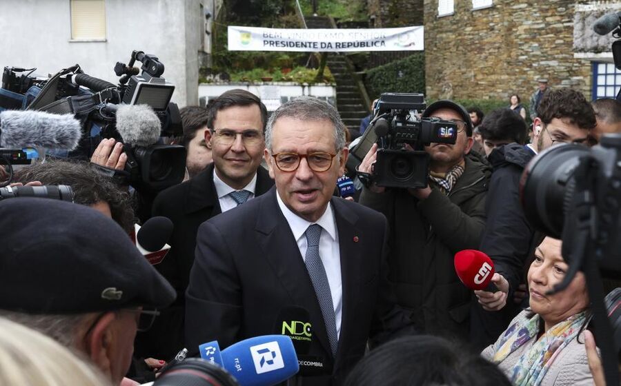 António José Seguro visitou Mourísia logo no arranque do mandato e anunciou uma Presidência aberta.