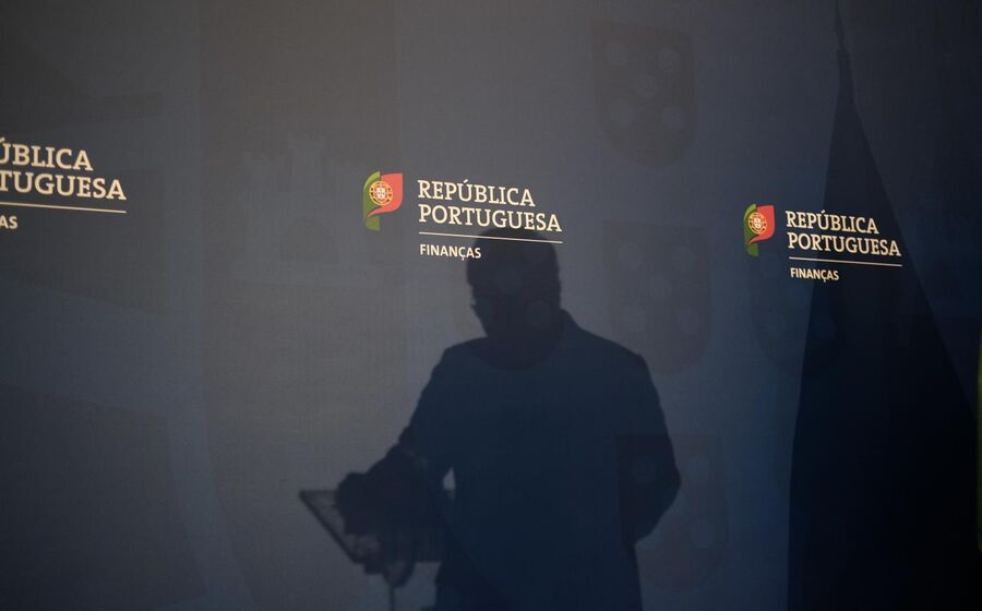 Miranda Sarmento arrisca ter de lidar com uma recessão com a subida do preço do petróleo.