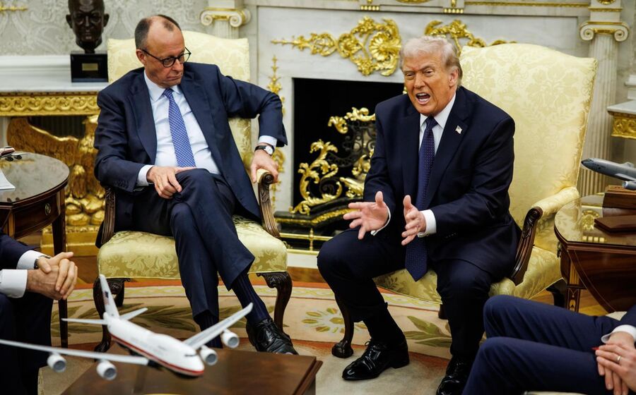 Chanceler alemão Friedrich Merz com o Presidente dos EUA, Donald Trump.