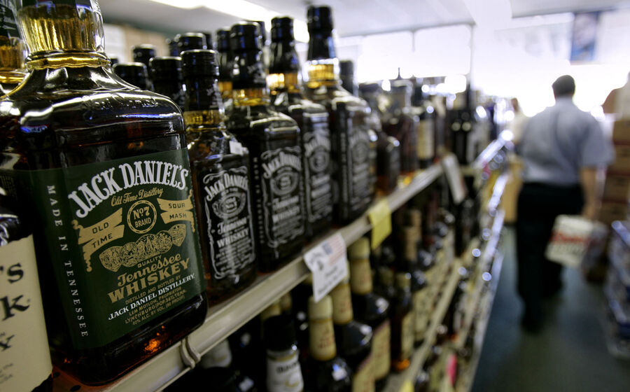 Brown-Forman, dona do Jack Daniel’s, disparou cerca de 10% esta quinta-feira