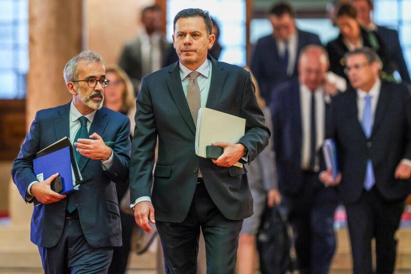 Governo prepara desconto no ISP se combustíveis subirem mais de 10 cêntimos