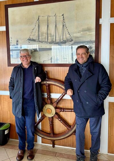 Carlos Martins (chairman da Martifer) e Mário Ferreira, na Nalvaria, no Porto de Aveiro. 