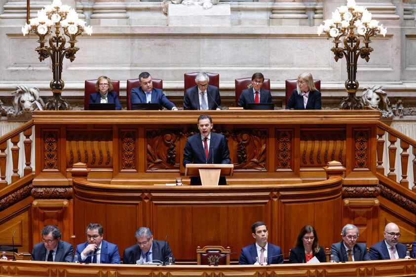 Luís Montenegro no debate quinzenal no Parlamento
