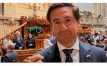 Pedro Frazão garante que os cravos verdes, afinal. são pretos.