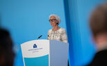 Christine Lagarde, presidente do Banco Central Europeu, explica novas projeções esta tarde. 