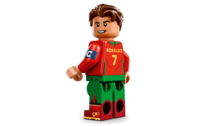 Cristiano Ronaldo ganha versão Lego e chega às casas portuguesas a partir de 1 de junho.