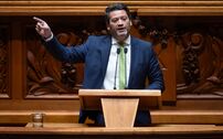Com o chumbo de um acordo em concertação social, a reforma laboral ficou dependente da André Ventura.