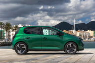 Renault Twingo E-Tech em Ibiza: citadino prático e divertido