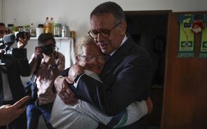 António José Seguro inicia a primeira Presidência aberta.