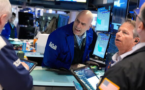 Investidores celebram em Wall Street apesar de cessar-fogo frágil 