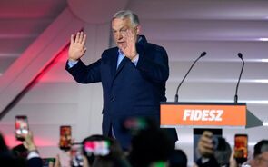 Orbán admite derrota após 16 anos no poder. Péter Magyar vence eleições na Hungria