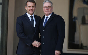 Quarenta países reúnem-se hoje para discutir estreito de Ormuz. Encontro liderado por França e Reino Unido