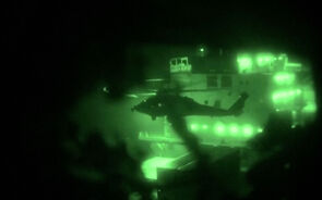 EUA divulgam imagens do momento em que capturam navio iraniano