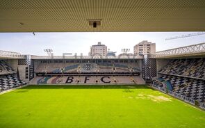 Estádio do Bessa e respetivo complexo desportivo está em leilão online.