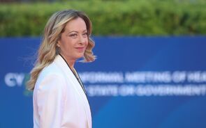 Giorgia Meloni à chegada do Conselho Europeu