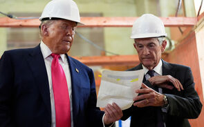 Donald Trump com Jerome Powell.