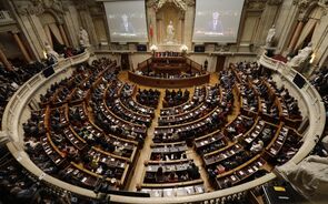 Proposta de Lei sobre Tribunal de Contas aprovada na generalidade. PS absteve-se