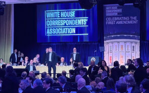 Trump foi retirado às pressas pelos serviços secretos