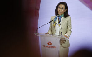 O banco liderado por Ana Botín alcançou quase 5,5 mil milhões de euros de lucro no primeiro trimestre.