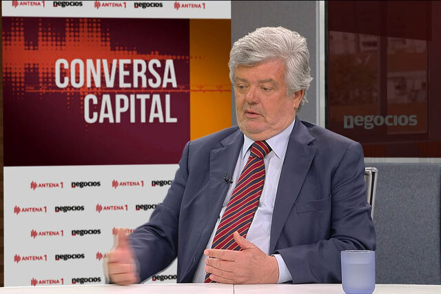 Apifarma: 'Ministra acaba por fazer o papel do CEO da saúde'