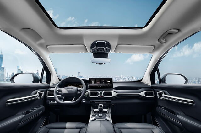 Chinesa de carros Geely vai chegar a Portugal com Salvador Caetano ao volante 