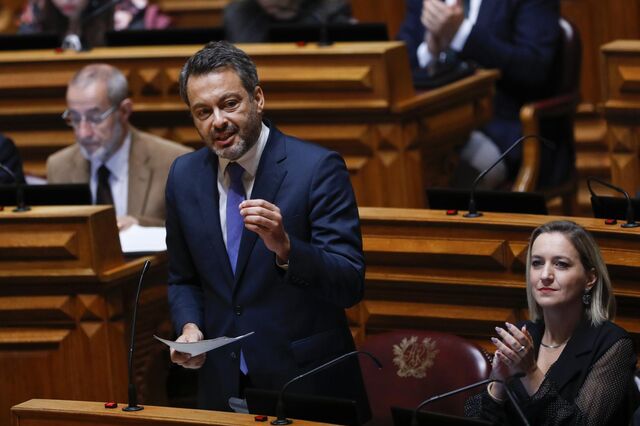 PS avisa Governo que 'não contará' consigo para aprovar reforma laboral no parlamento