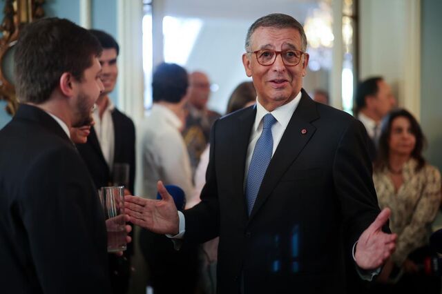 Seguro quer consolidar relações com Espanha e gostaria de ver crescer presença de empresas portuguesas 