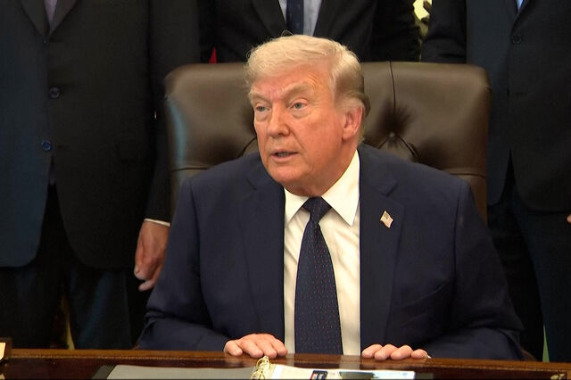 Trump acusa UE de violar acordo e sobe para 25% taxas sobre automóveis e camiões