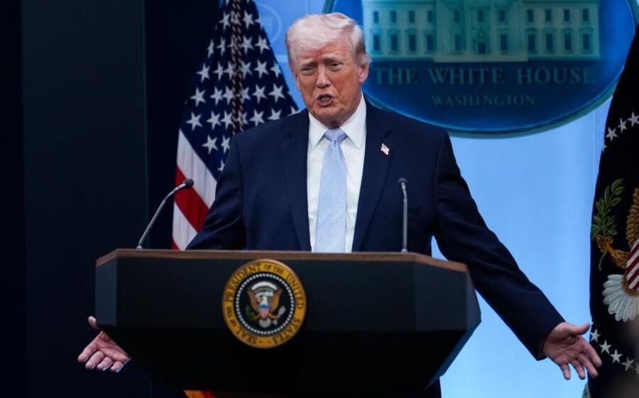 Donald Trump voltou a criticar o Papa.