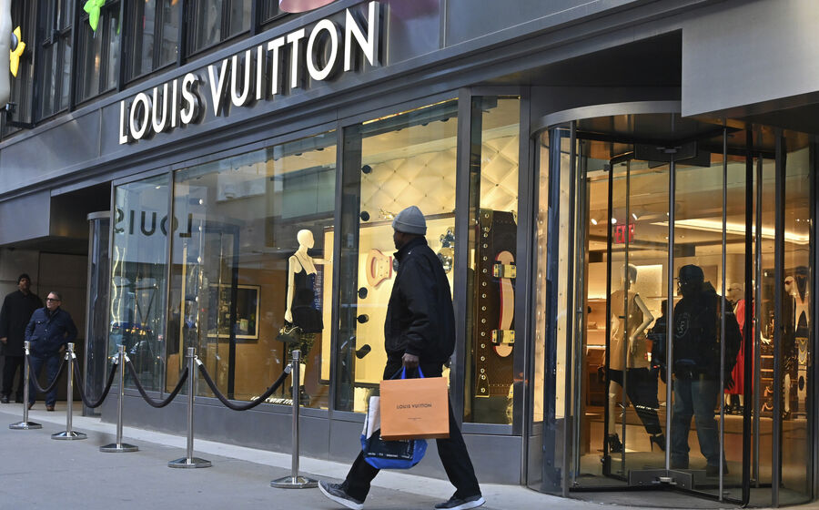 As vendas trimestrais da Louis Vuitton recuaram em quase 900 milhões de euros.