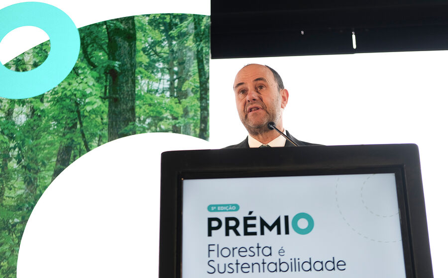 António Redondo, presidente da Biond, alertou para a falta de preparação do país perante a nova realidade da floresta e defendeu que o problema já não está no diagnóstico, mas na capacidade de agir com rapidez e escala no terreno.
