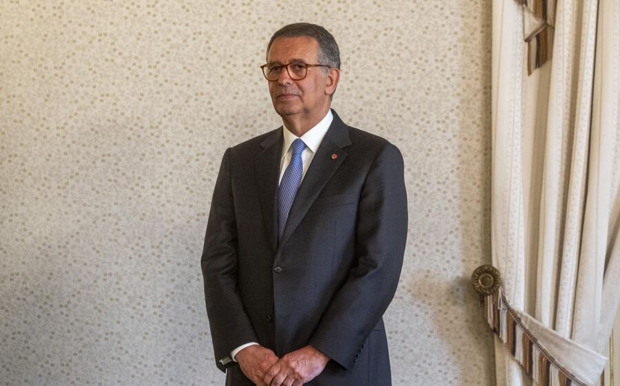 O Presidente da República diz que a violência não tem lugar em democracia.