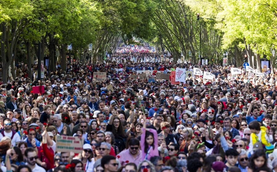Desfile do 25 de abril em 2025.