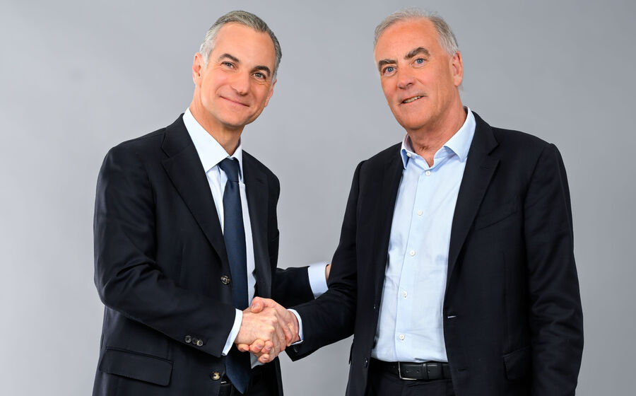 CEO do BPCE, Nicolas Namias, e do Novo Banco, Mark Bourke