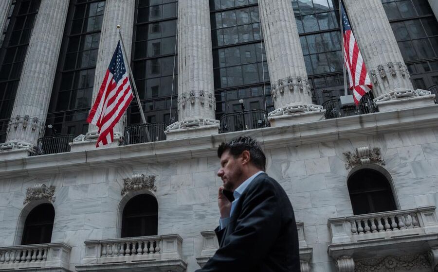 Economia norte-americana resistiu ao primeiro impato da guerra.