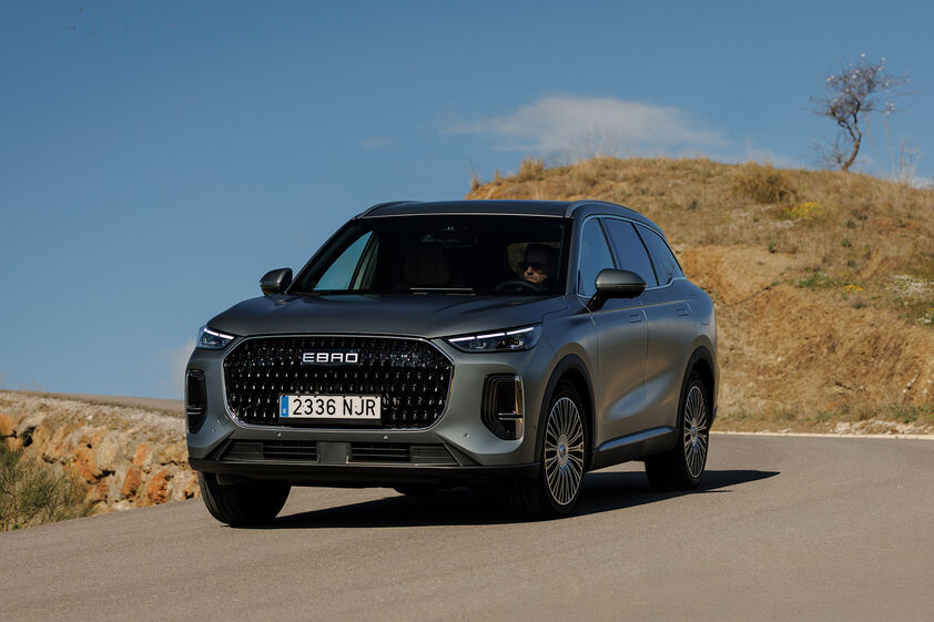 EBRO: SUV multienergia com ADN espanhol e tecnologia chinesa.
