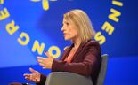 Sandra Maximiano, presidente da Anacom, avança que está a ser estudada 'uma solução equilibrada' .