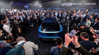 Apresentação do novo veículo OMODA 3 no Salão Internacional do Automóvel de Pequim