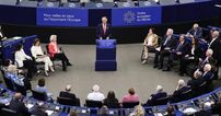 Cavaco Silva foi distinguido com a Ordem Europeia de Mérito