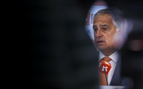 Encaixe da venda do BFA chega a conta-gotas. BPI recebeu metade