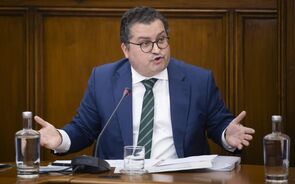 Sarmento concorda com FMI: descer IVA da restauração foi 'erro crasso'