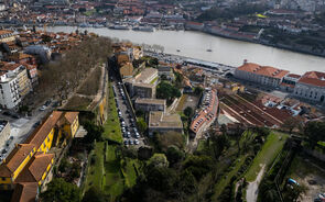 Escadas rolantes vão ligar a Rua dos Armazéns à Fonte das Virtudes, no centro histórico do Porto.