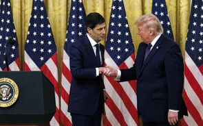 Warsh já é presidente da Fed. “Não há ninguém melhor para o cargo”, diz Trump  