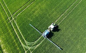 Ministros da Agricultura da UE debatem subida abrupta dos preços dos fertilizantes