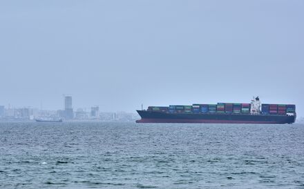 Estreito de Ormuz tem sido palco de uma guerra marítima