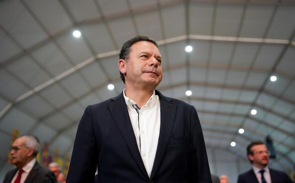 Luís Montenegro, primeiro-ministro