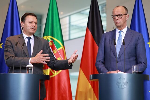 Montenegro e Merz defendem pressão diplomática sobre Teerão e alertam para impacto no estreito de Ormuz