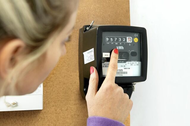Fatura da eletricidade em Portugal deve deixar cair taxas não energéticas, defende AIE