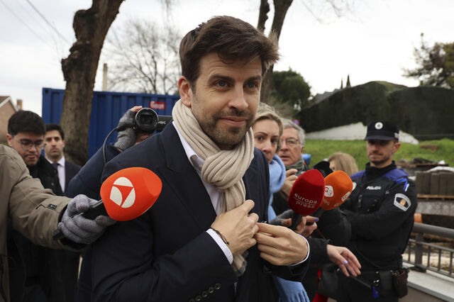 Gerard Piqué multado em 200 mil euros por 'insider trading'